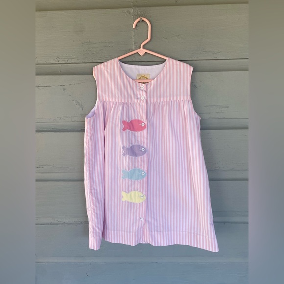 THE BEAUFORT BONNET COMPANY PINK STRIPED APPLIQUED FISH DRESS SZ7 - Picture 3 of 7